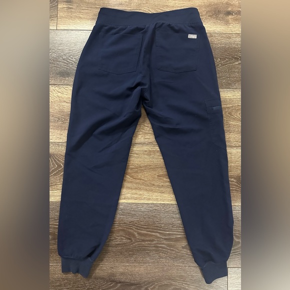 Figs Zamora Jogger Scubs - Picture 2 of 4